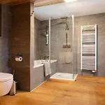 Apartamento Beautiful With Stunning View - Mutthorn Gsteig