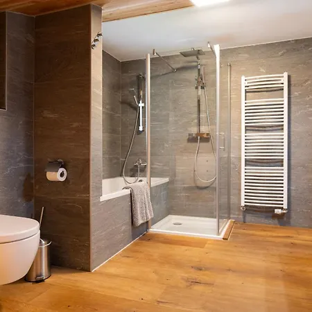 Apartamento Beautiful With Stunning View - Mutthorn Gsteig